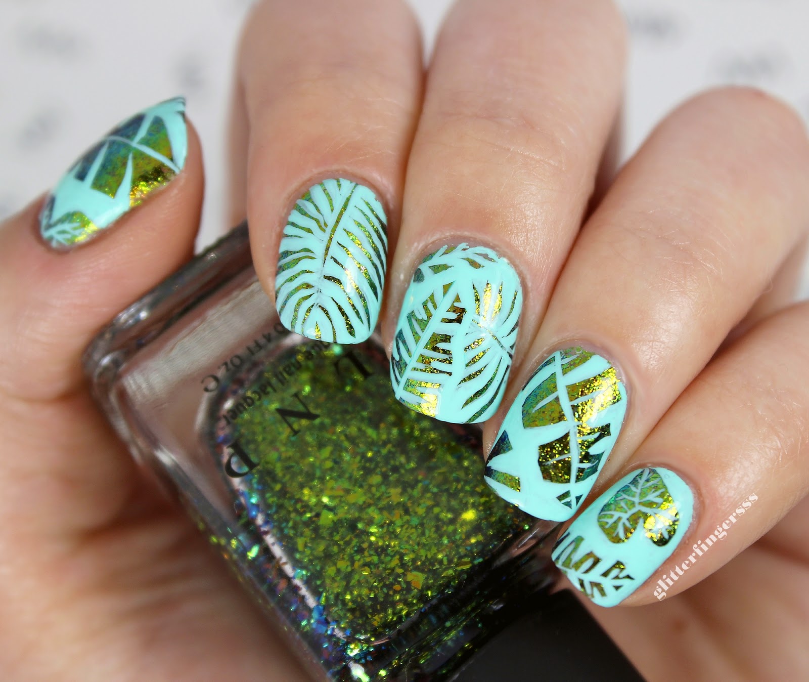 NAIL ART Botanical Glitterfingersss in english