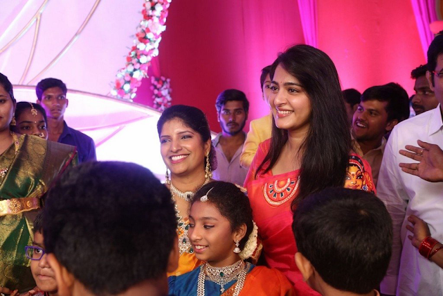 Sweety-Shetty-at-Shyam-Prasad-Reddy's-daughter-Maithri's-wedding