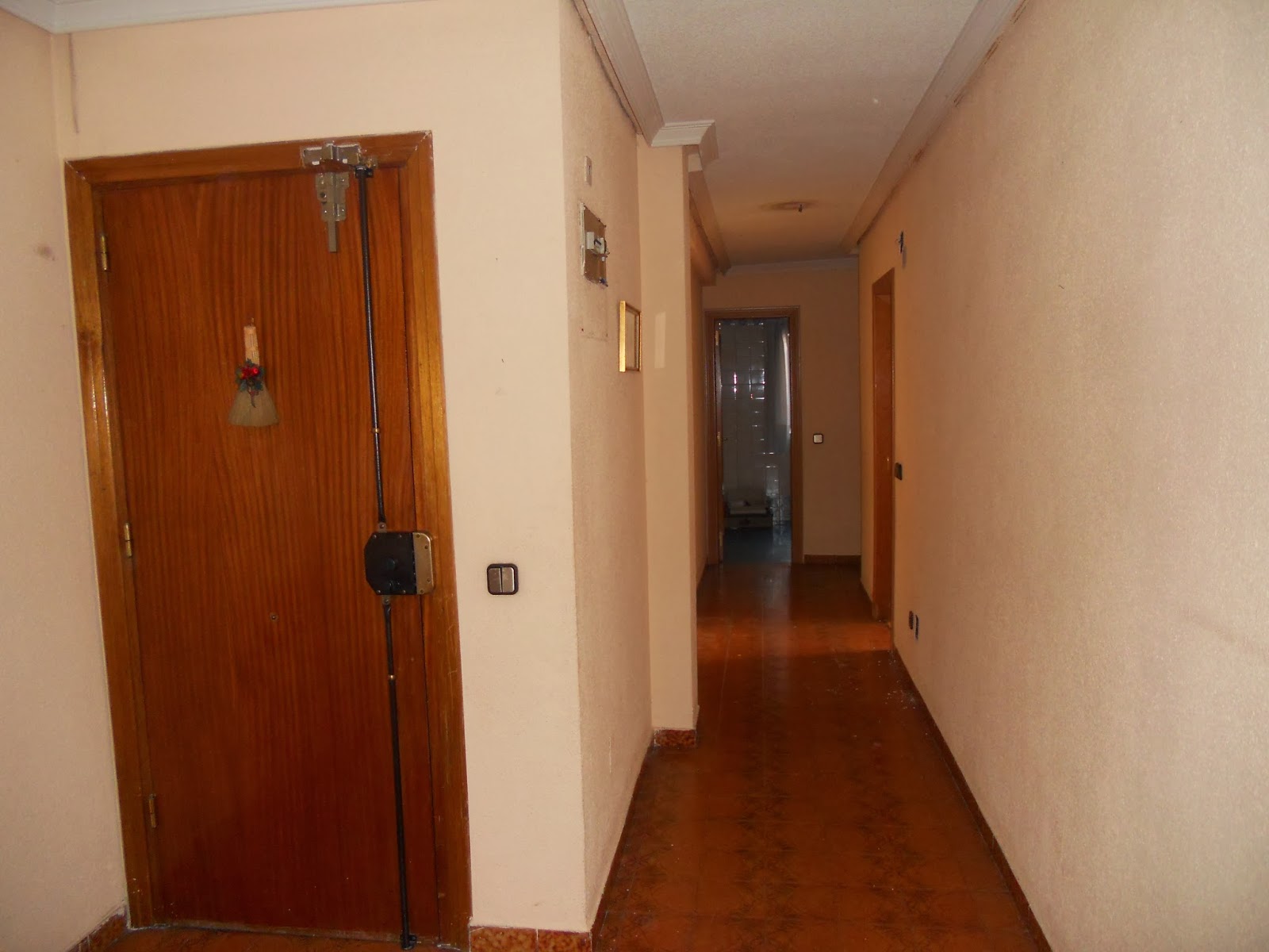 Proyecto Tacuapí: Las puertas y el suelo