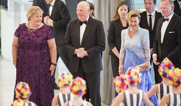 Queen Maxima, Queen Mathilde, Queen Silvia, Princess Victoria, Princess Sofia, Princess Mary, Princess Marie, Maria Teresa, Princess Stéphanie, Princess Mette-Marit,Princess Marie-Chantal