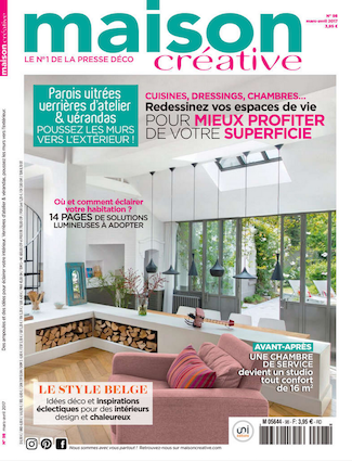 Le reportage intitulé 'De bric et de broc, en vert-de-gris' signé 'e-magDECO' dans le magazine 'Maison Créative' n° 98, mars-avril 2017, France