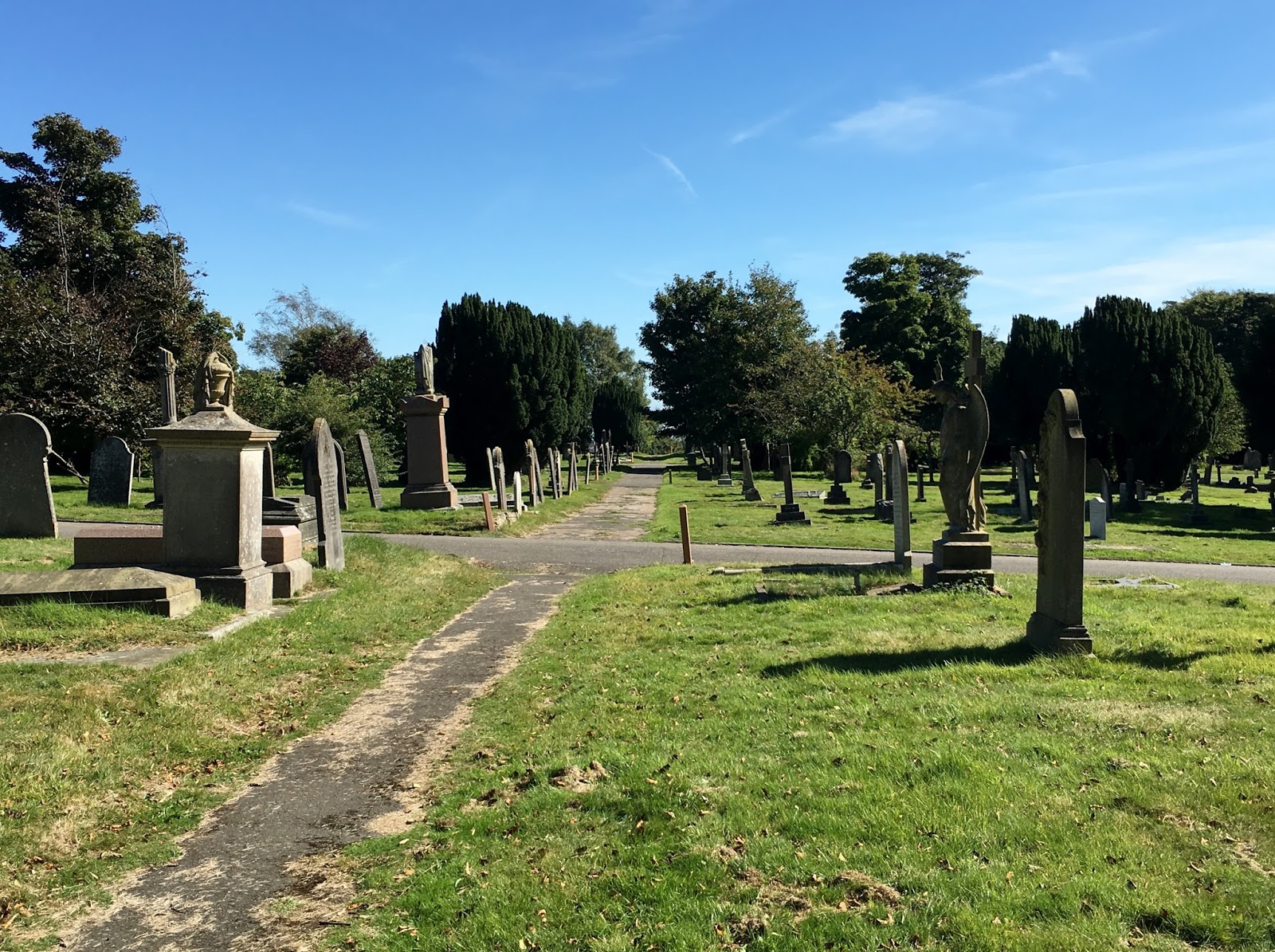 Hastings Cemetery an interesting walk. Battleaxe
