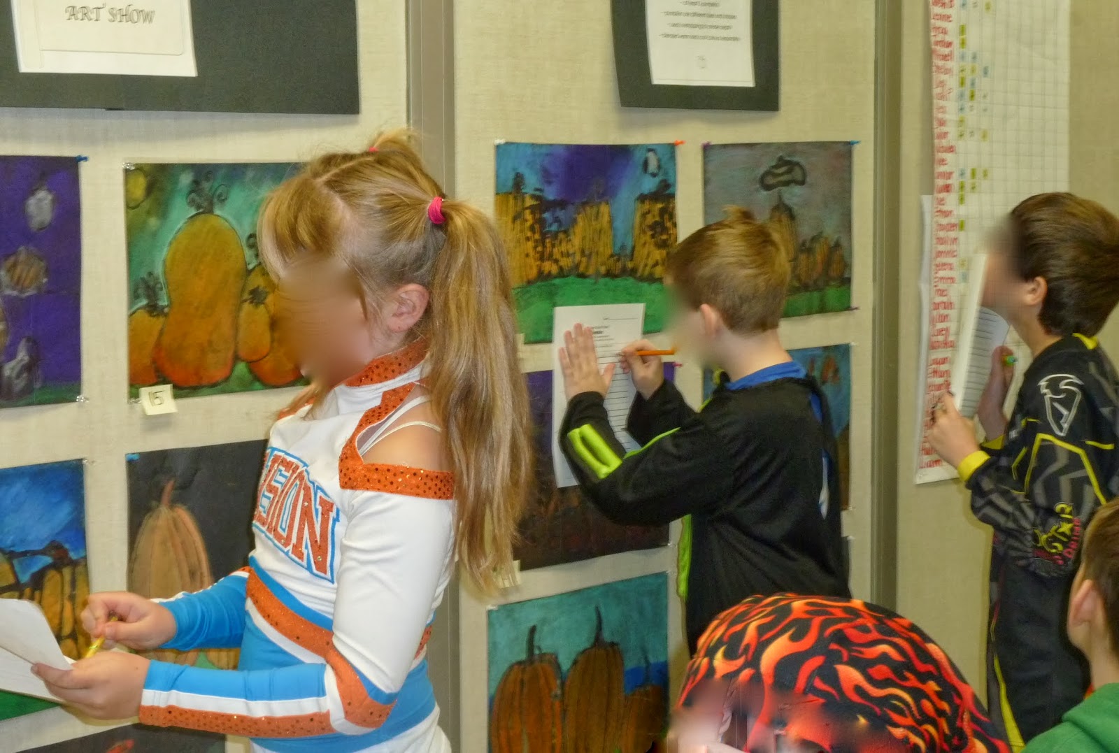 Art Attack Glue Line Chalk Pastel Pumpkins