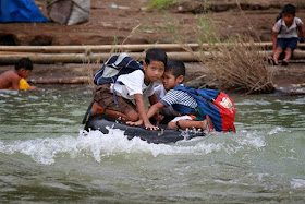 أخطر الطرق التي يسلكها الطلاب إلى مدارسهم في العالم