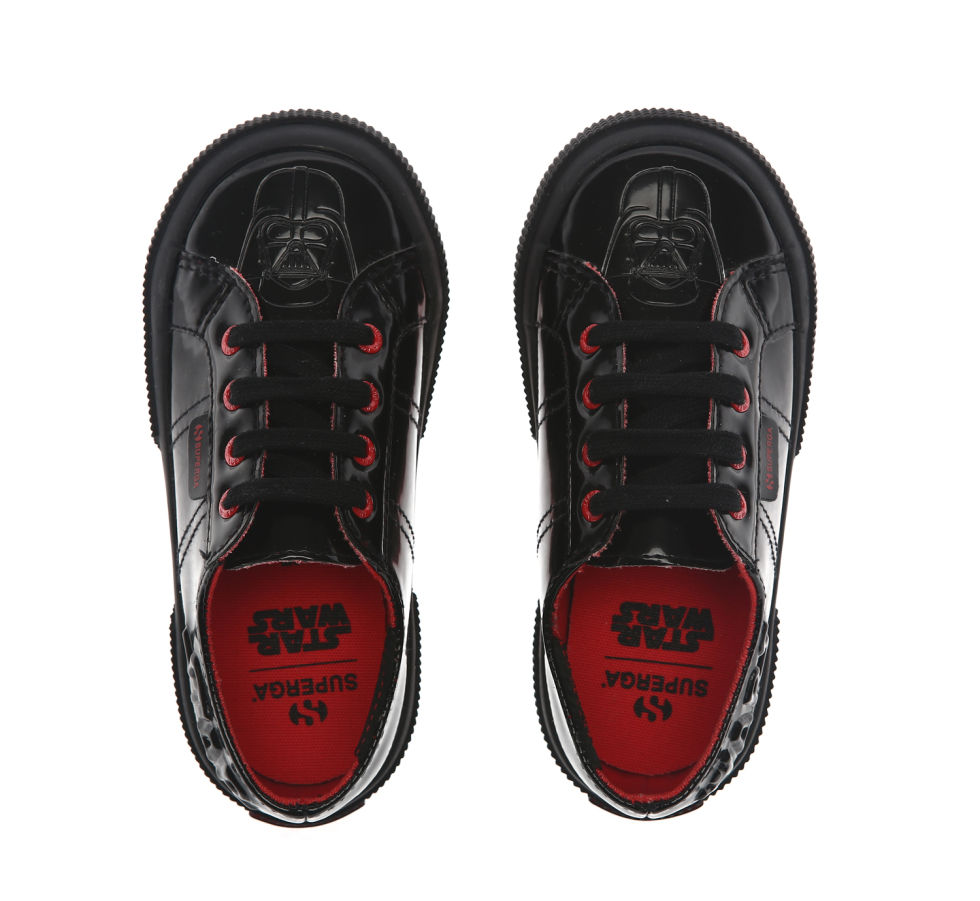 Superga Dark Vador modĆØle enfant superga-star-wars, sneakers-star-wars, baskets-star-wars, superga-darth-vader, superga-dark-vador, sneakers-darth-vader, superga-c3po-sneakers-c3po, superga-r2d2, sneakers-r2d2, superga-stormtrooper, sneakers-stormtrooper, du-dessin-aux-podiums, dudessinauxpodiums, sneakers-rogue-one