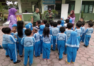 KUNJUNGAN TK PUTRA BANGSA MAJENANG KE KORAMIL 13/SUKODONO
