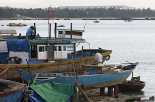 Trung Quốc phủ nhận việc nổ súng vào tàu đánh cá Việt Nam