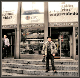 CEU-MADRID-FACULTAD-UNIVERSIDAD-ARTE-DIVISION AZUL-PINTOR-ERNEST DESCALS-