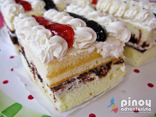 Where to Eat in Angeles Pampanga Mothers Cake House