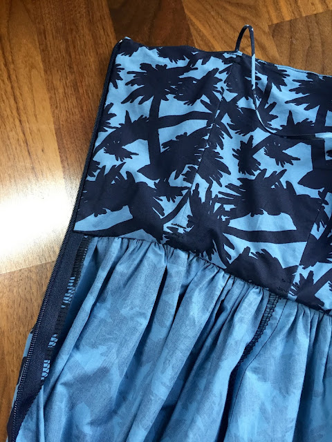Diary of a Chain Stitcher: Tropical Palm Print Sew Over It Rosie Dress