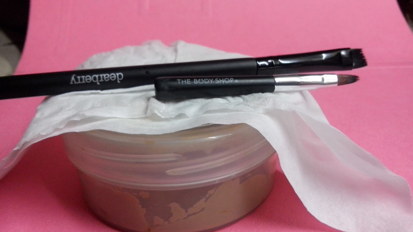 How To Dry Brushes Efficiently