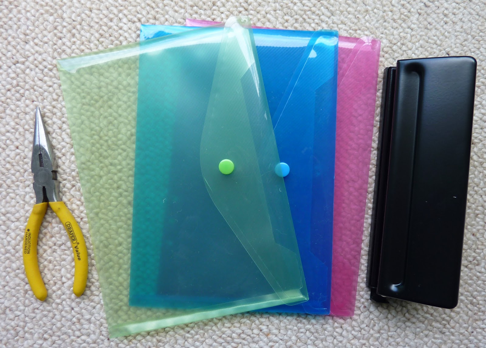 Philofaxy Plastic wallet hack