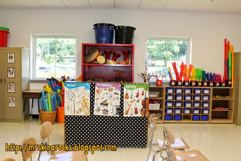 Tour the music room and see great ideas for decorating, organizing, classroom set up, bulletin boards and more.  This room features a rainbow and black and white polka dot theme.  Students in K-6 use the room so the set up works for multiple age levels.  