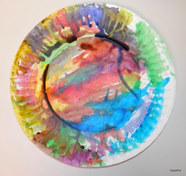 Color Changing Wax Paper Chameleon – The Pinterested Parent