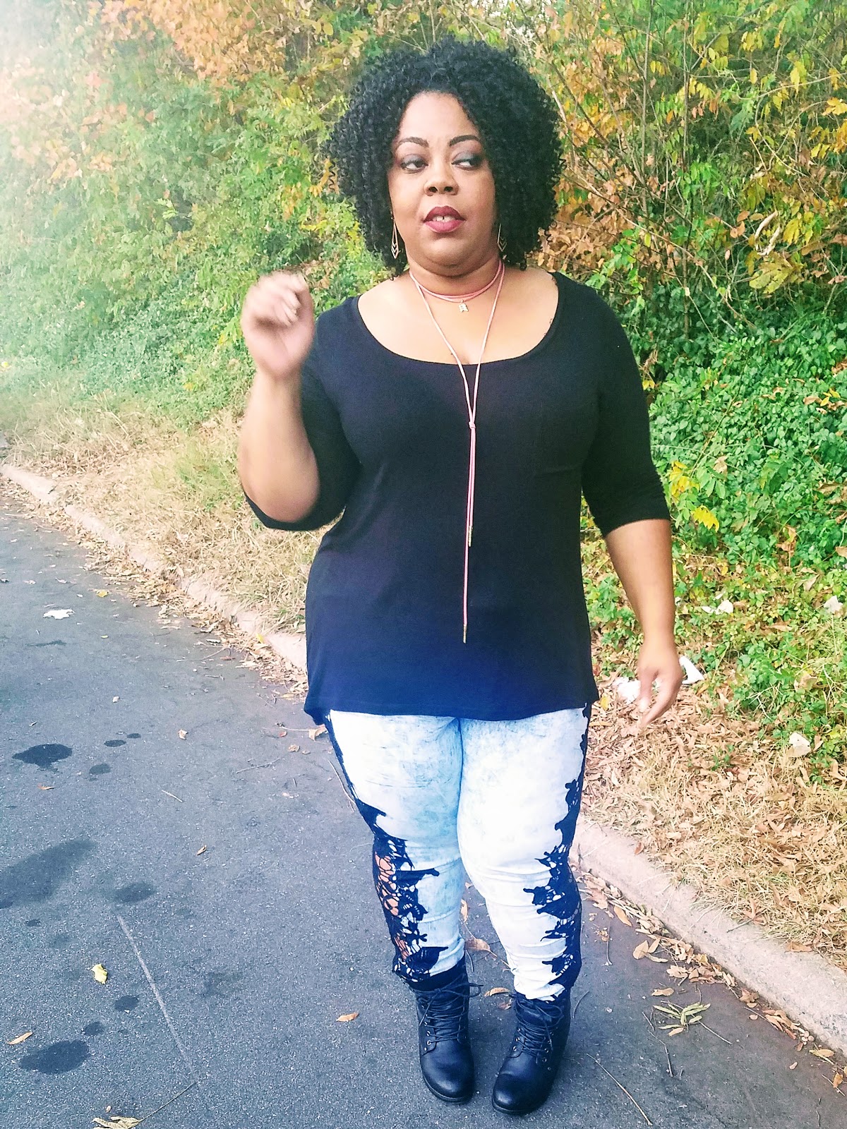 Curvy fashionista, natural hair wig, statement jeans, pink choker, stacked booties