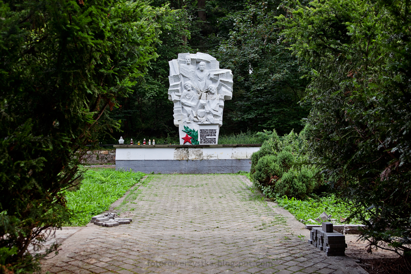 Święty Krzyż,świętokrzyskie,Świętokrzyski Park Narodowy,Bielnik, cmentarz jeńców radzieckich