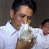 Кметът на мексикански град се ожени за... крокодил (видео)