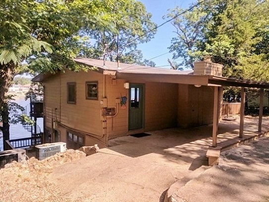 Lake Of The Ozarks Vacation Rentals Old Matt S Cabin At The Lake
