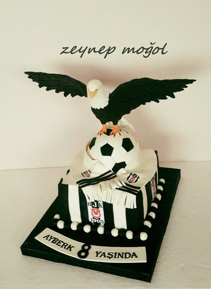 İpek Butik Pasta ,Çikolata ve Kurabiye Beşiktaş ve Kartal pastası