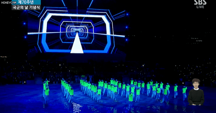 국군의 날 기념식 과거와 비교 | 인스티즈