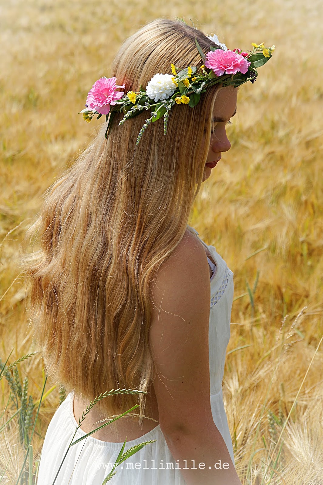 mellimille: Glad Midsommar mit Chokladbollar-Torte, Lachsküchlein ...