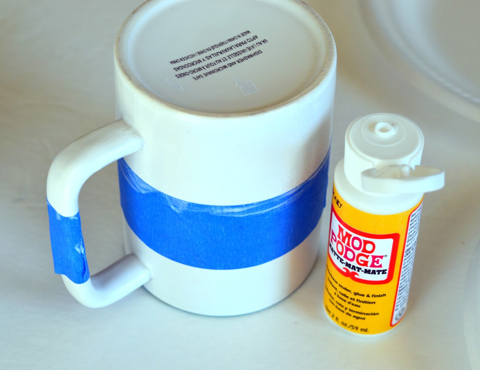 How to Make Mugs with Dishwasher Safe Mod Podge