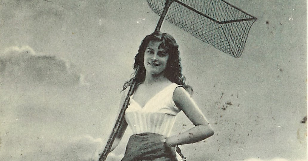 Andrew Simpson At the seaisde in 1902 with "A Dainty Fishing Maid"