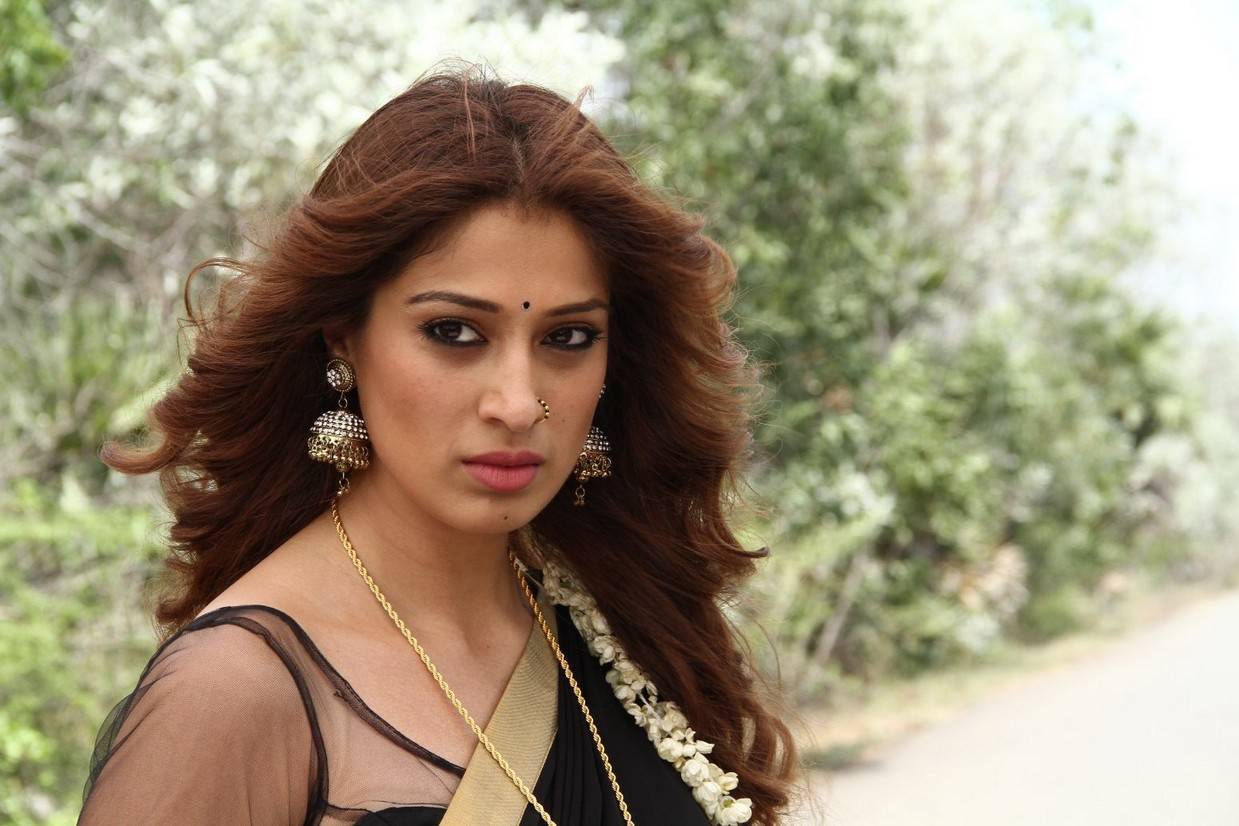 navel hair pics raai lakshmi long hair hip navel pics in black saree navel hair pics raai lakshmi long hair hip navel pics in black saree