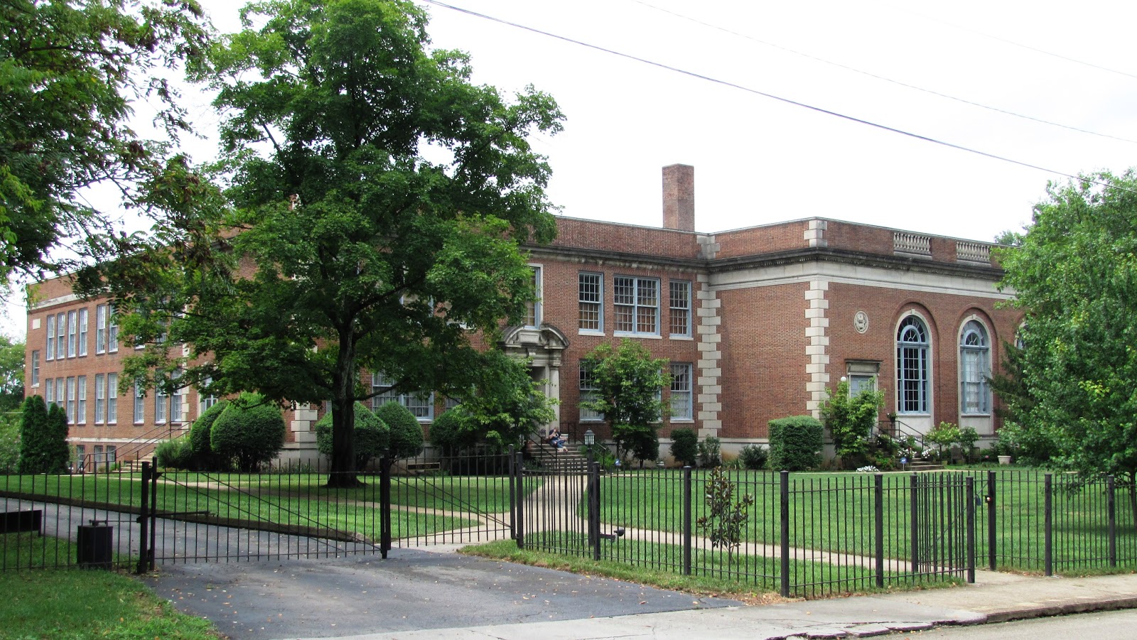 Standing Alone On The Planet Knox County School Success Stories Part 2 standing-alone-on-the-planet-knox-county-school-success-stories-part-2