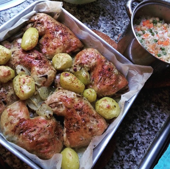 CUISSON AMOUR: FRANGO ASSADO (COXA E SOBRECOXA) - COZIDO NA PANELA DE