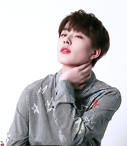 The recent whereabouts of Yoo Seonho, who is currently being promoted