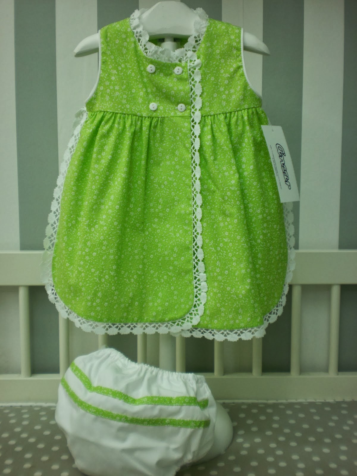 NICOLETTA Moda infantil, calzado y complementos: OUTLET VERANO NI??A ENV??O GRATIS