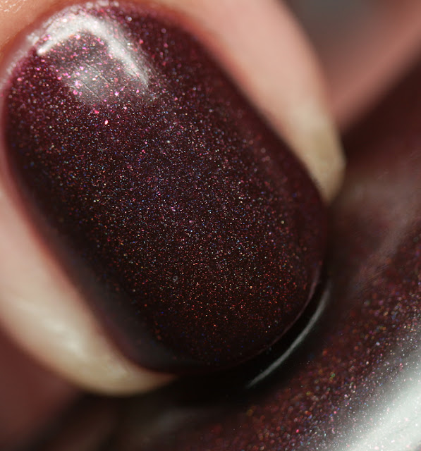 Octopus Party Lacquer Red Blood Sells