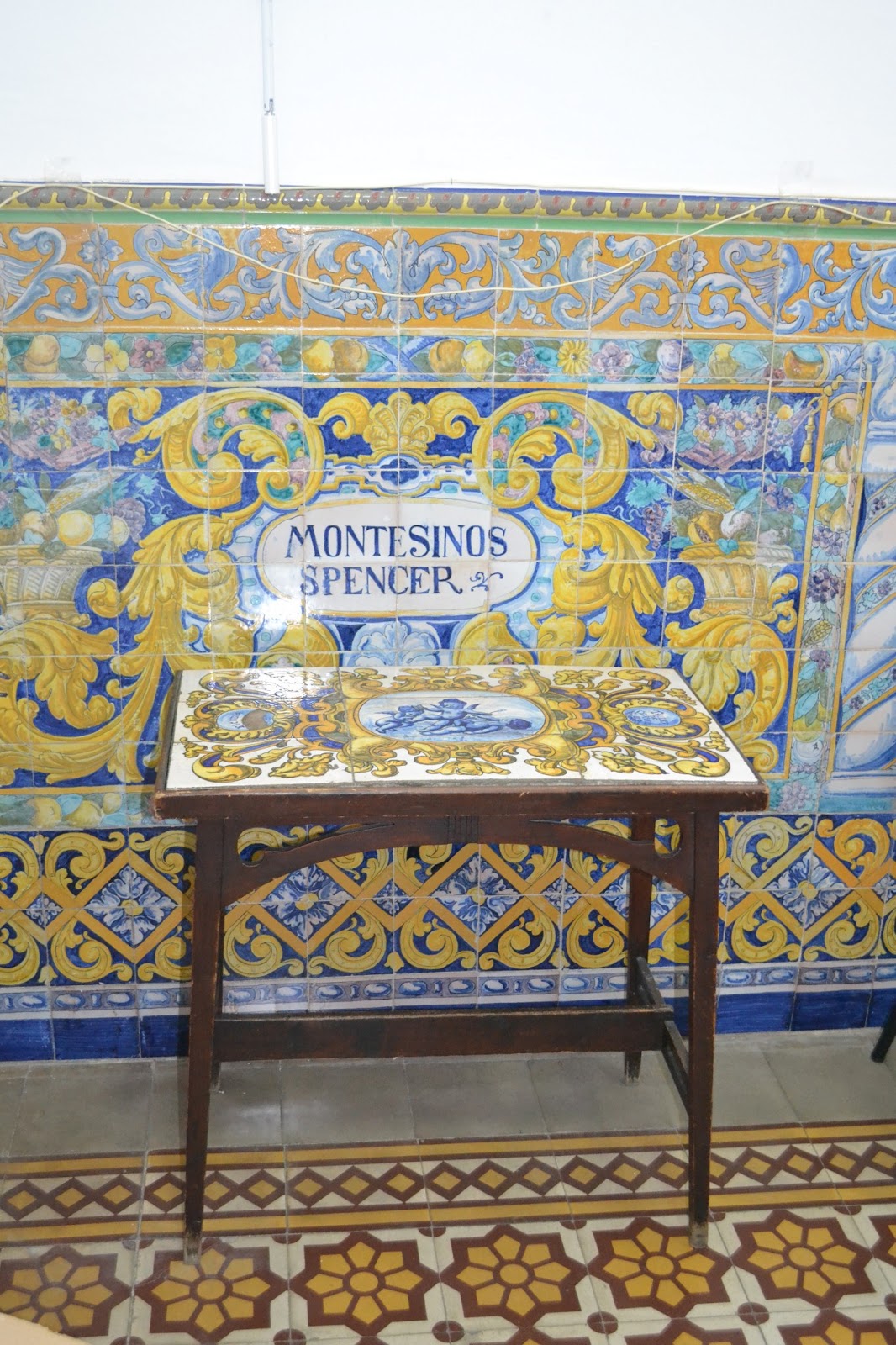 Tri@na en la Red: EL COLEGIO REINA VICTORIA (II)