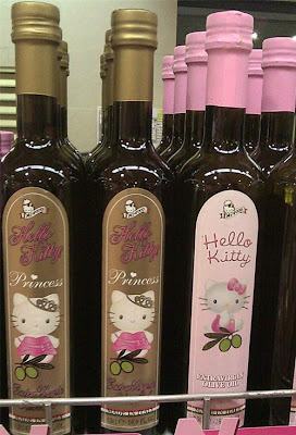 Hello Kitty pasta olive oil