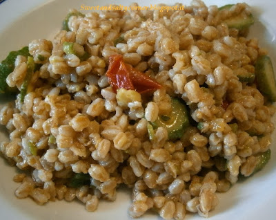 farro con zucchine e pomodorini