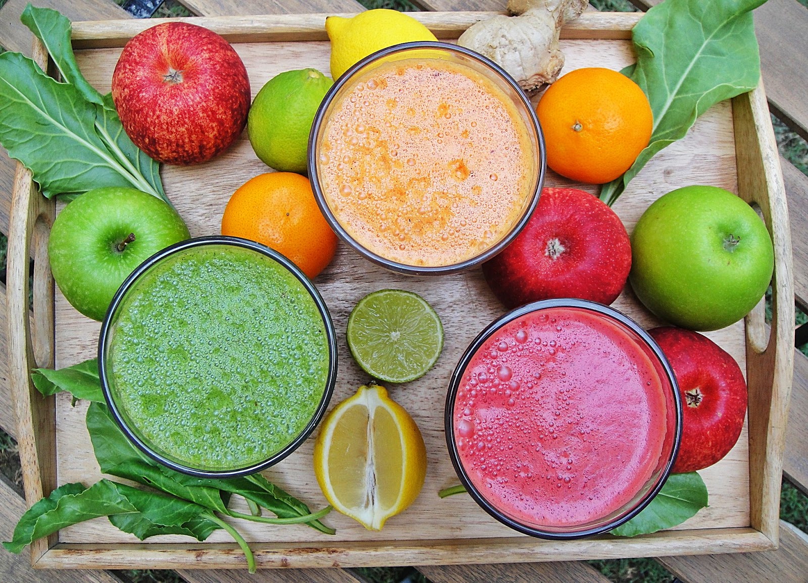 Maryam's Culinary Wonders 833. TriColor Detox Juices