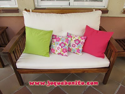 Cojines coloridos para el jardín