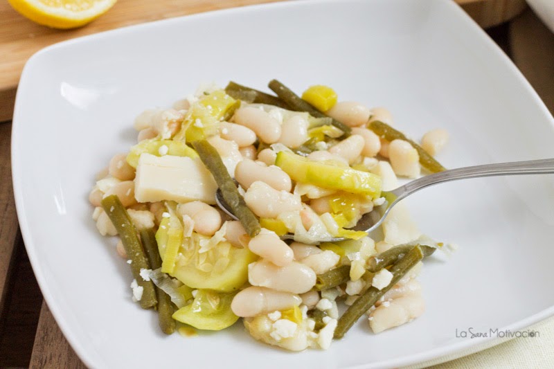 Ensalada de alubias blancas calabacin puerro y vinagreta de limon
