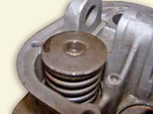 reciprocating engine valves