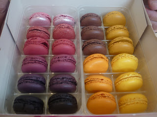 estrellacanela: Glitzernd-Schimmernde Macarons