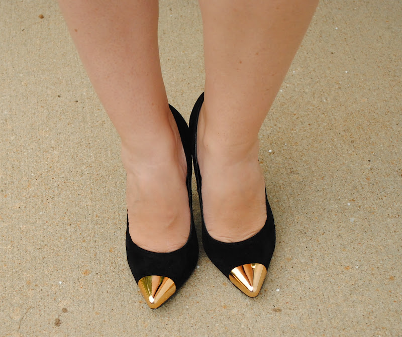 pumps with metal toe cap