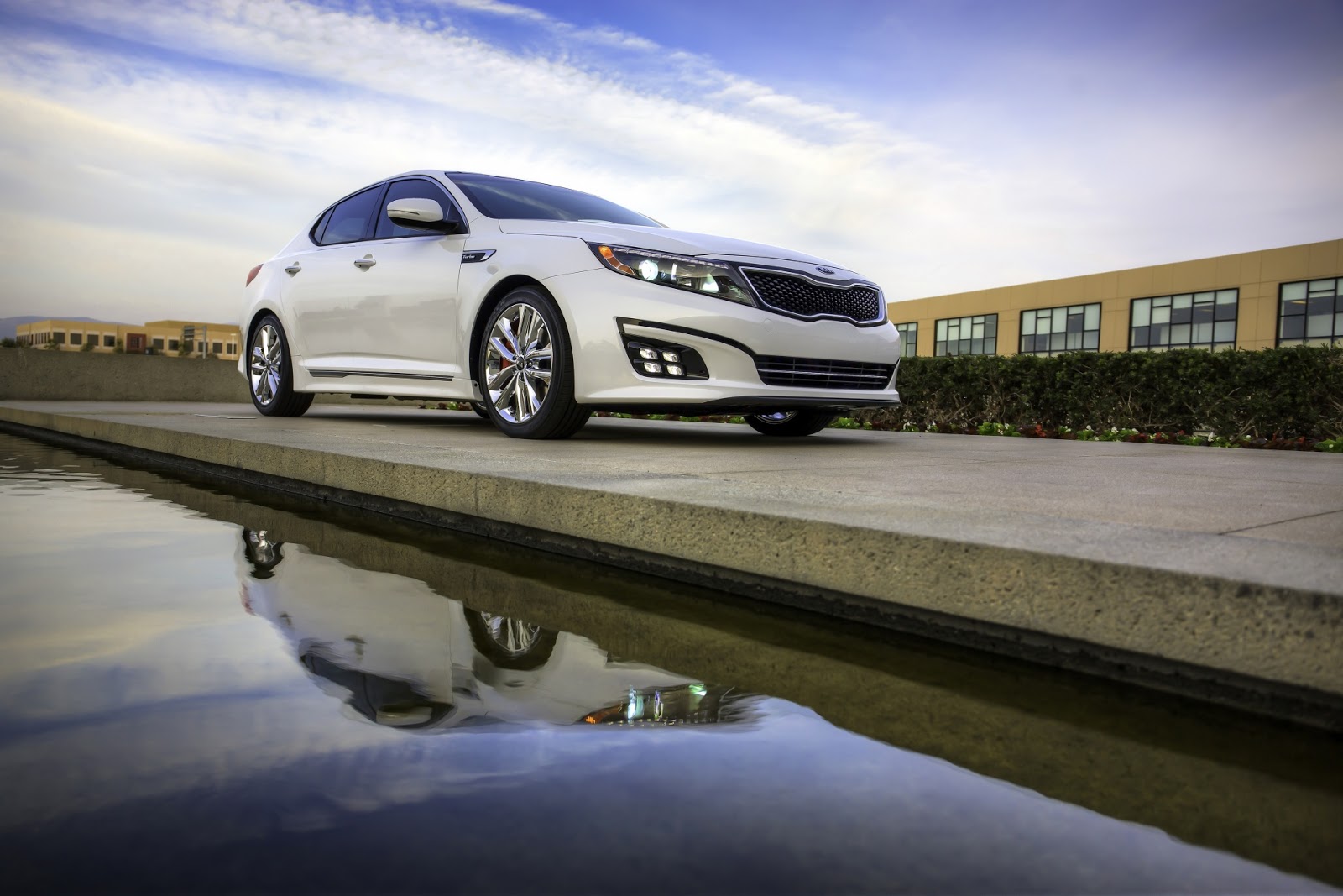 AllNewCars: 2013 KIA Optima SXL