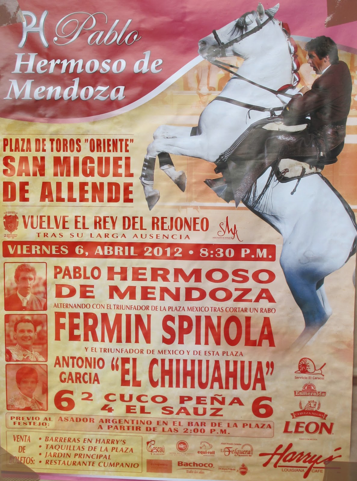 Robin Talks, Cooks and Travels: Love the posters around San Miguel