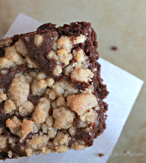 Crumb Cake Brownies SundaySupper • Table for Seven
