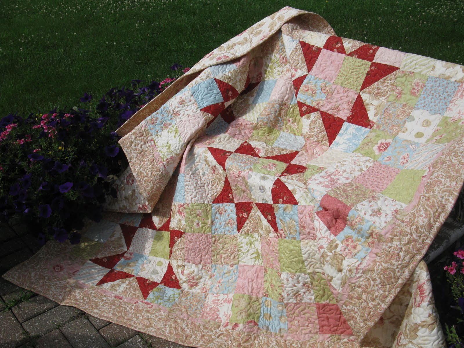 Jayne's Quilting Room Long Road Home Top Finished!