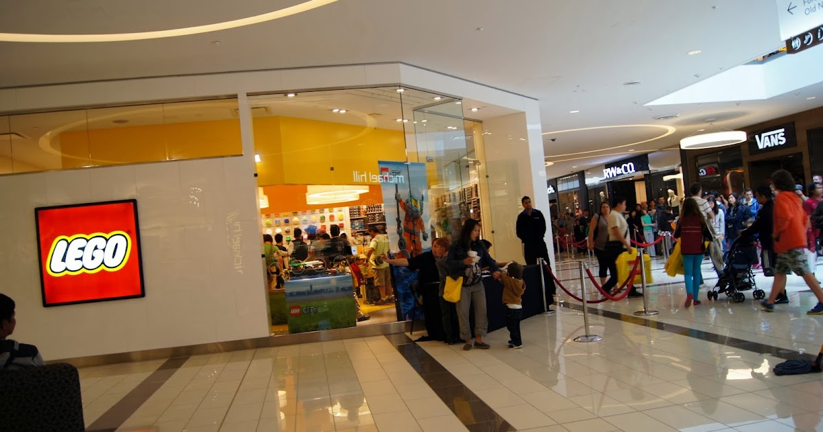 Lego store online town center mall