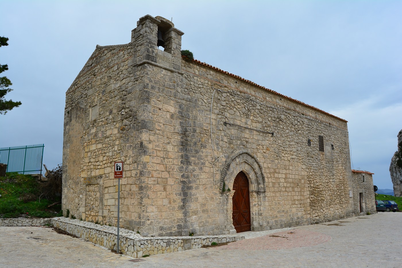 La belle église de San Salvatore.