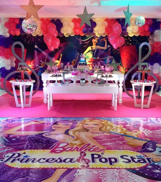 carbón Mojado Acuoso 101 fiestas: Fiesta Temática Barbie Pop Star
