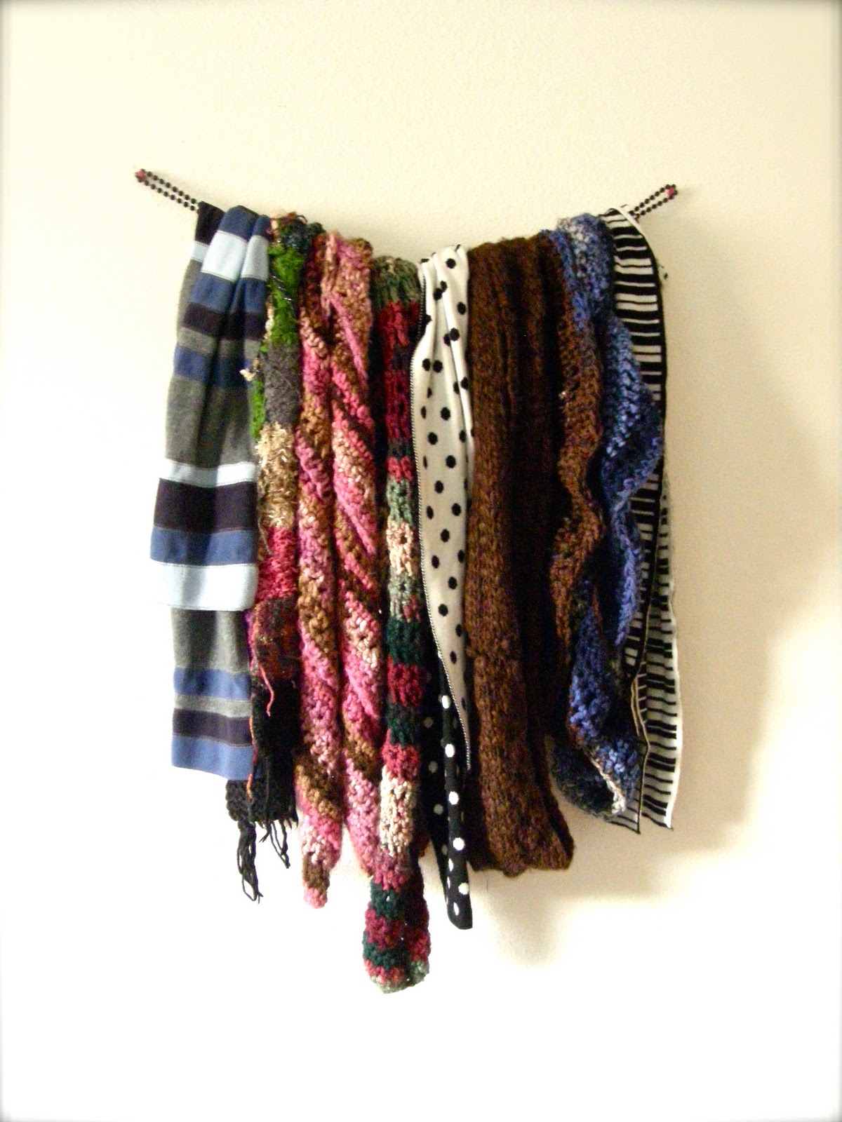 Can Can Dancer Super Easy Scarf Holder